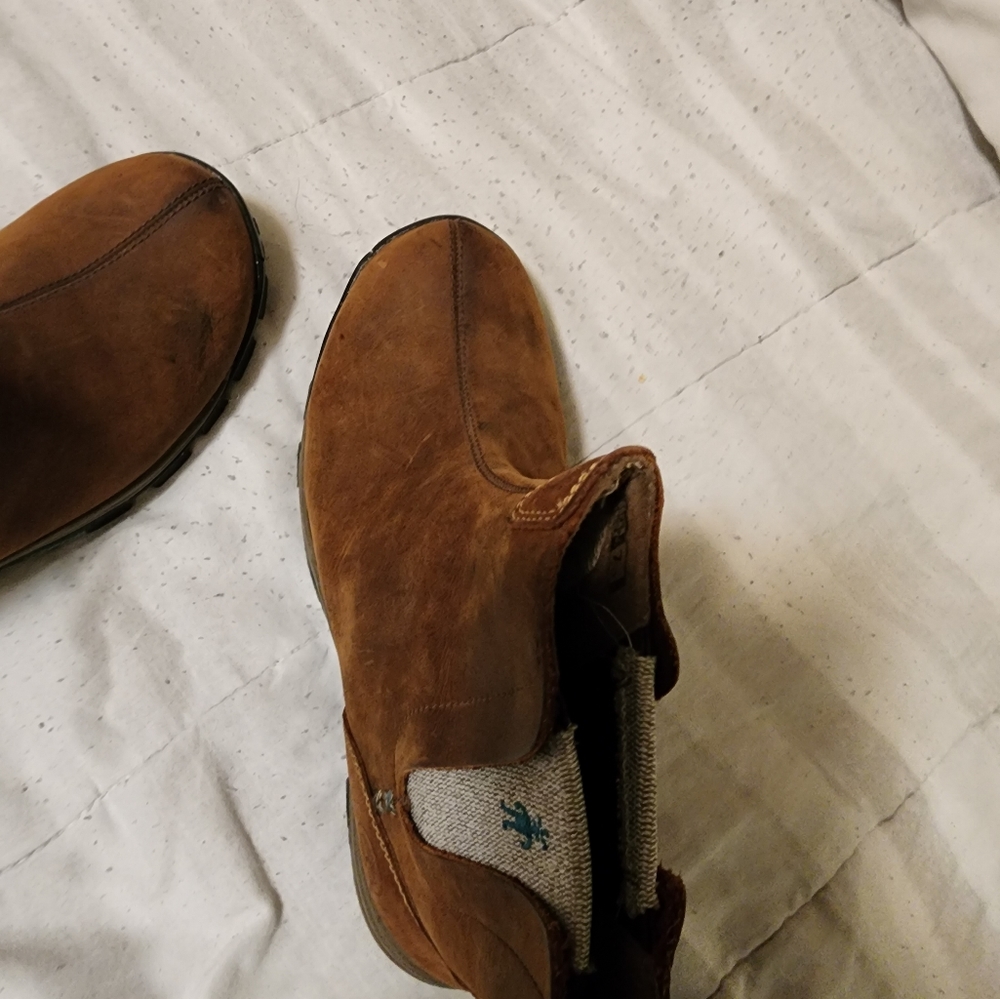 Timberland Boots - Picture 3 of 7